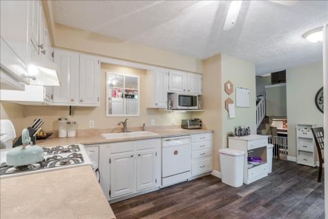 312 East Adams Street Towanda IL 61776