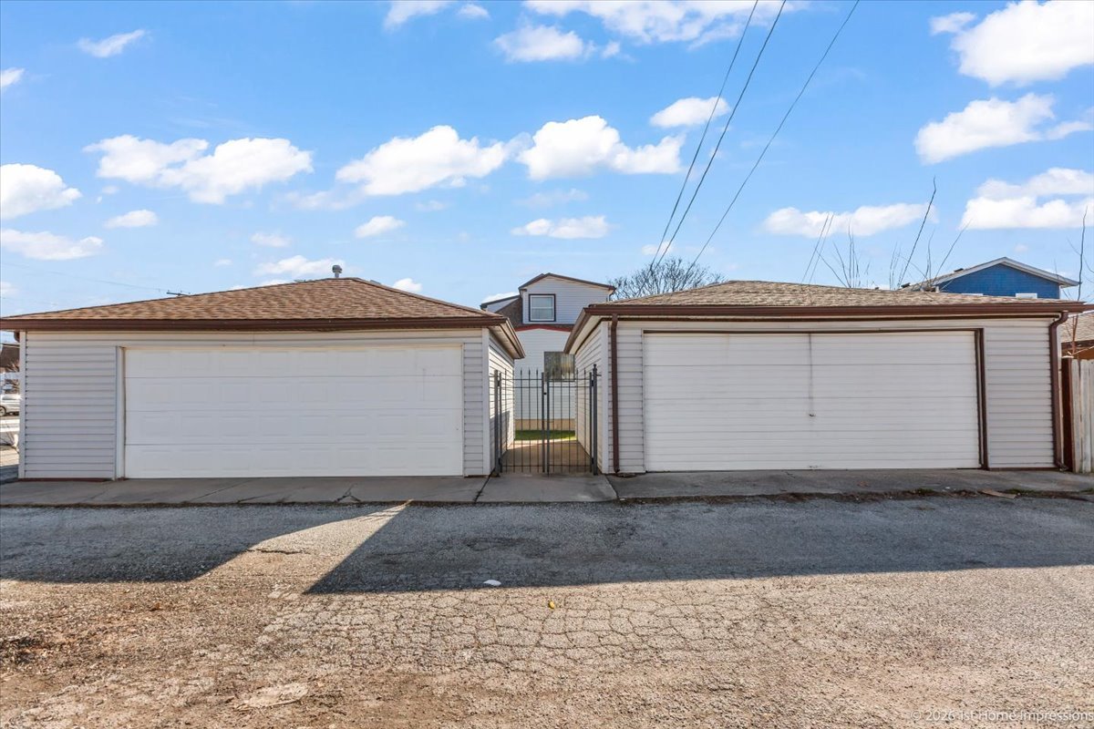11122 South Saint Louis Avenue Chicago IL 60655