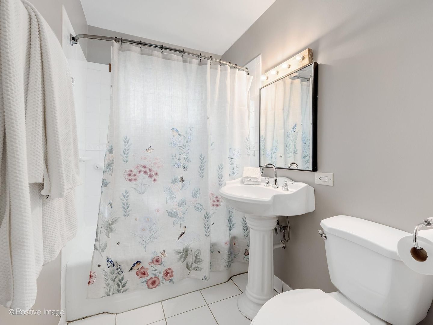 225 South Grant Street Westmont IL 60559