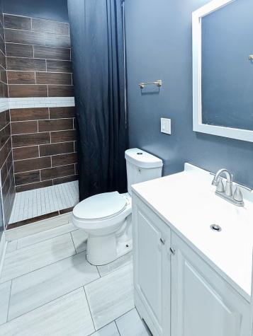 907 North Leamington Avenue Chicago IL 60651