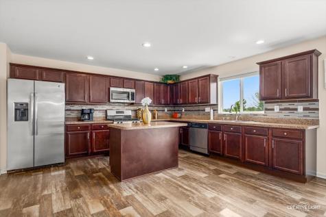 2951 Grande Trail Yorkville IL 60560