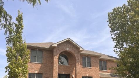 805 South Chatham Avenue Addison IL 60101