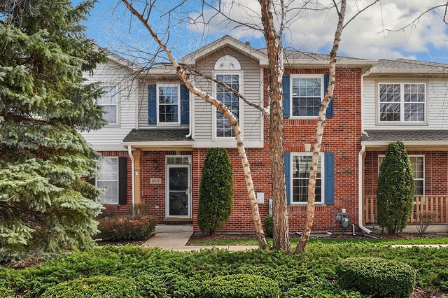6577 Pine Lake Drive Tinley Park IL 60477