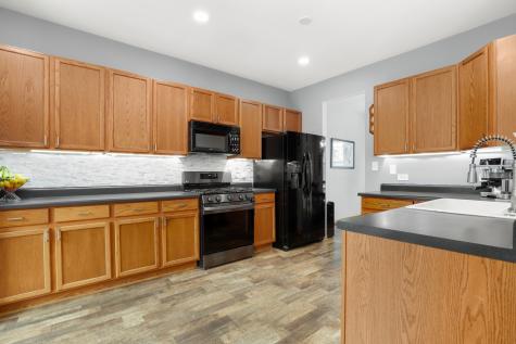 6577 Pine Lake Drive Tinley Park IL 60477