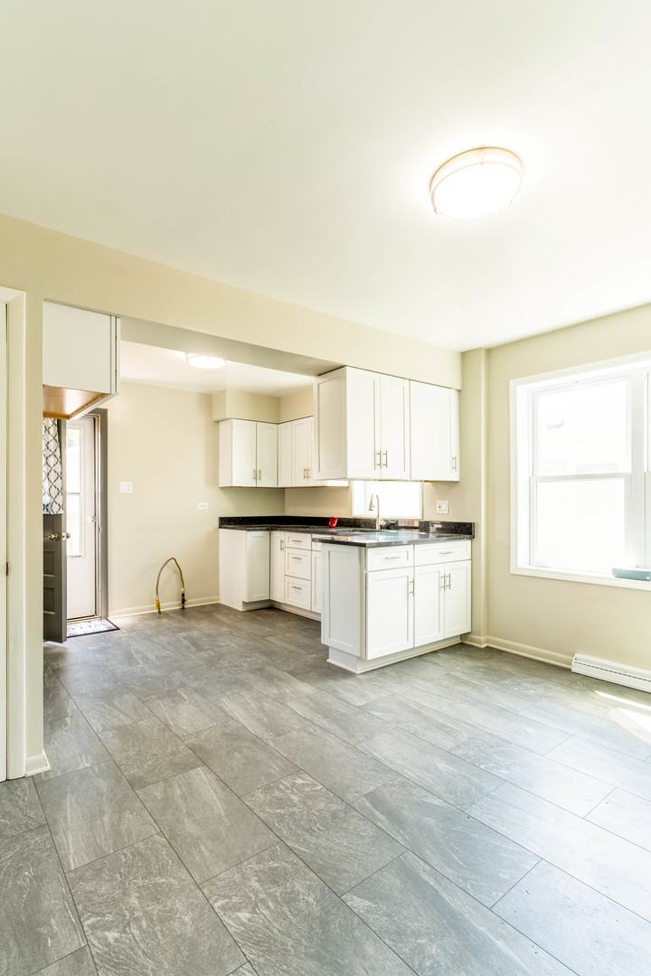 10519 South Avers Avenue Chicago IL 60655