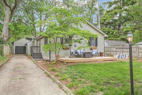 605 South Chicago Avenue Champaign IL 61821