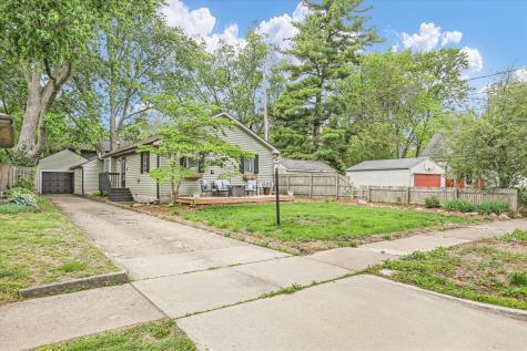 605 South Chicago Avenue Champaign IL 61821
