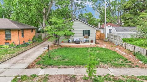 605 South Chicago Avenue Champaign IL 61821
