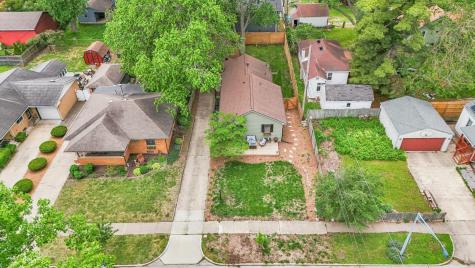 605 South Chicago Avenue Champaign IL 61821