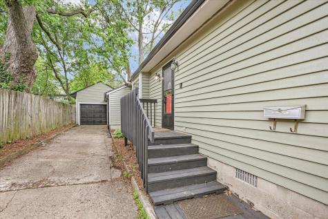 605 South Chicago Avenue Champaign IL 61821
