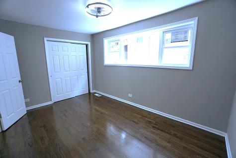 6122 North Winthrop Avenue Chicago IL 60660