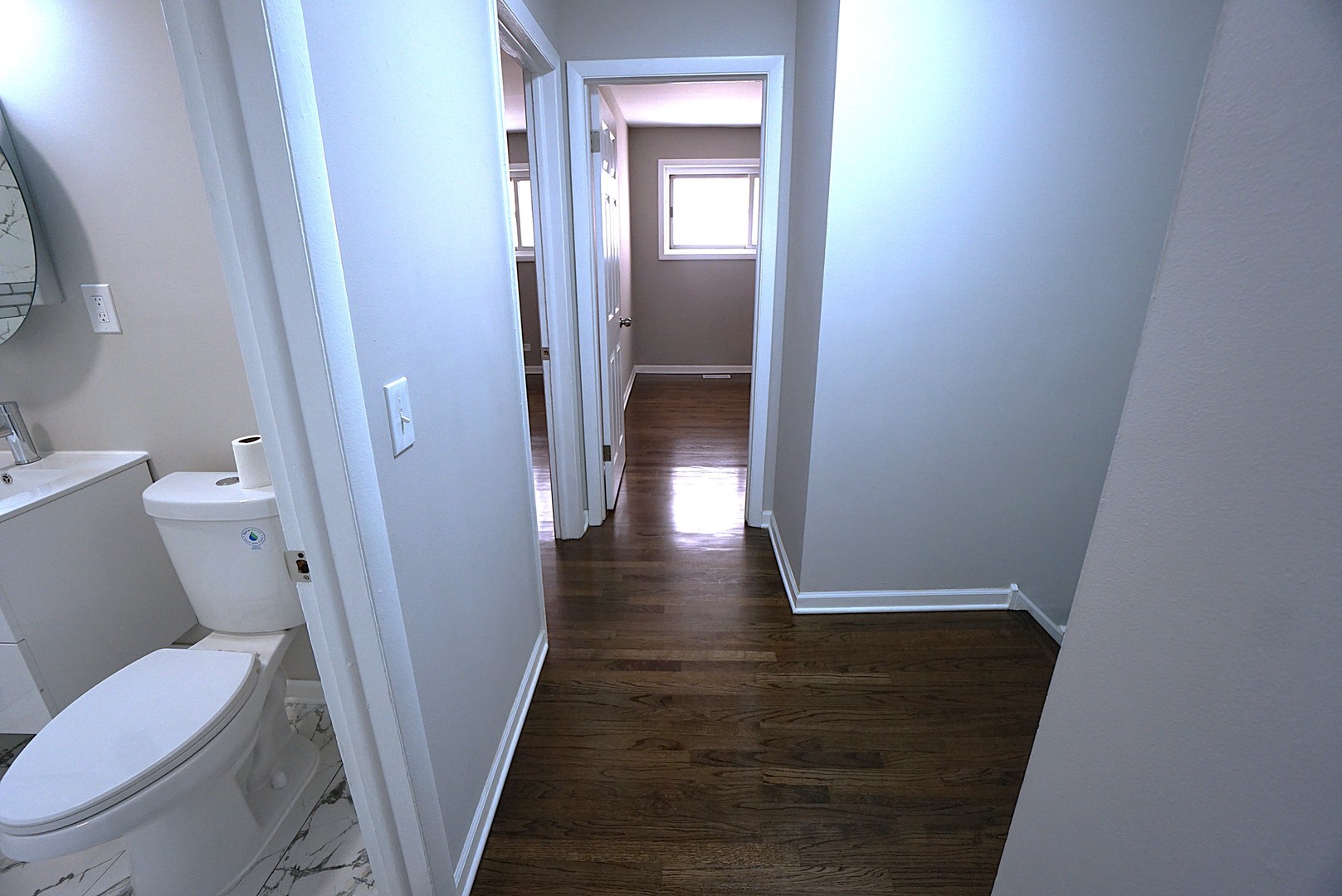 6122 North Winthrop Avenue Chicago IL 60660