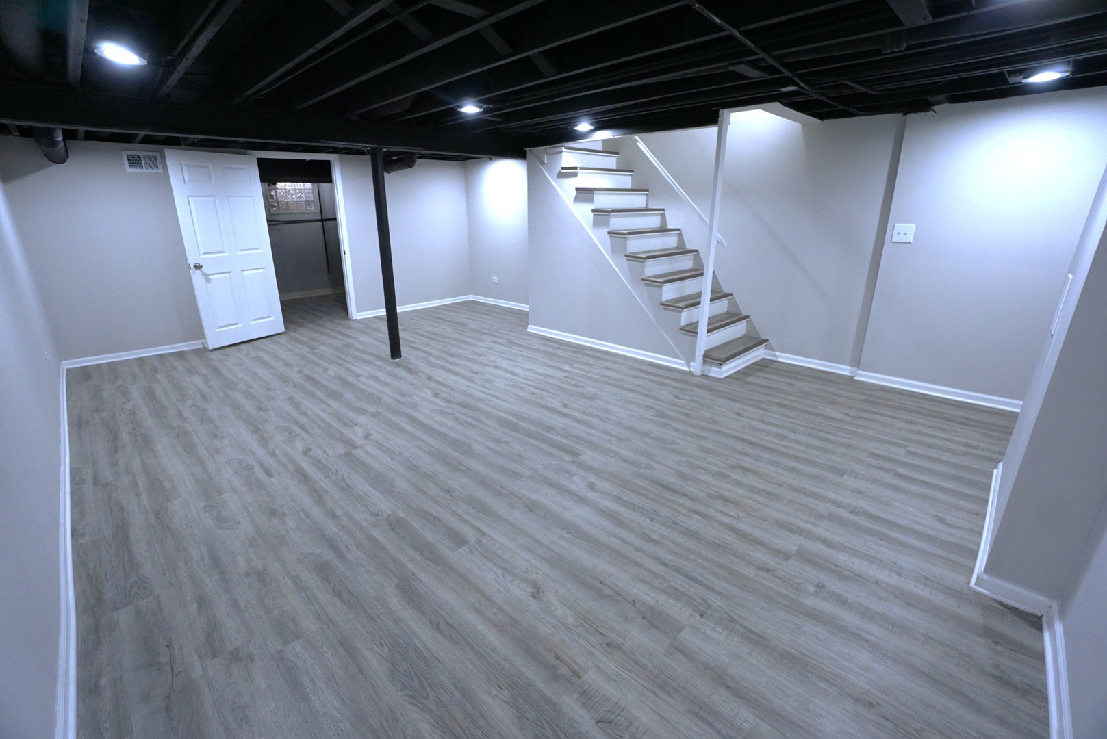 6122 North Winthrop Avenue Chicago IL 60660