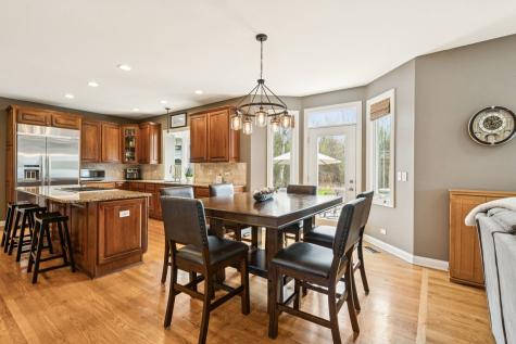 14101 West Rodmell Court Libertyville IL 60048