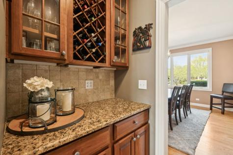 14101 West Rodmell Court Libertyville IL 60048