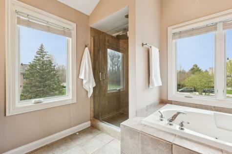 14101 West Rodmell Court Libertyville IL 60048