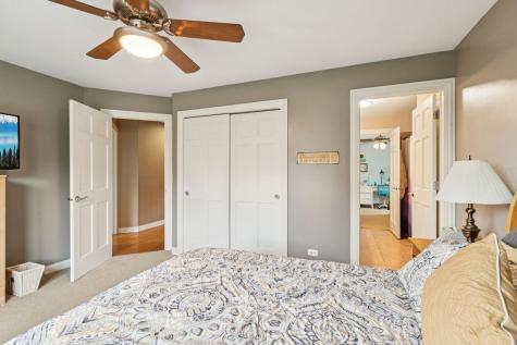 14101 West Rodmell Court Libertyville IL 60048