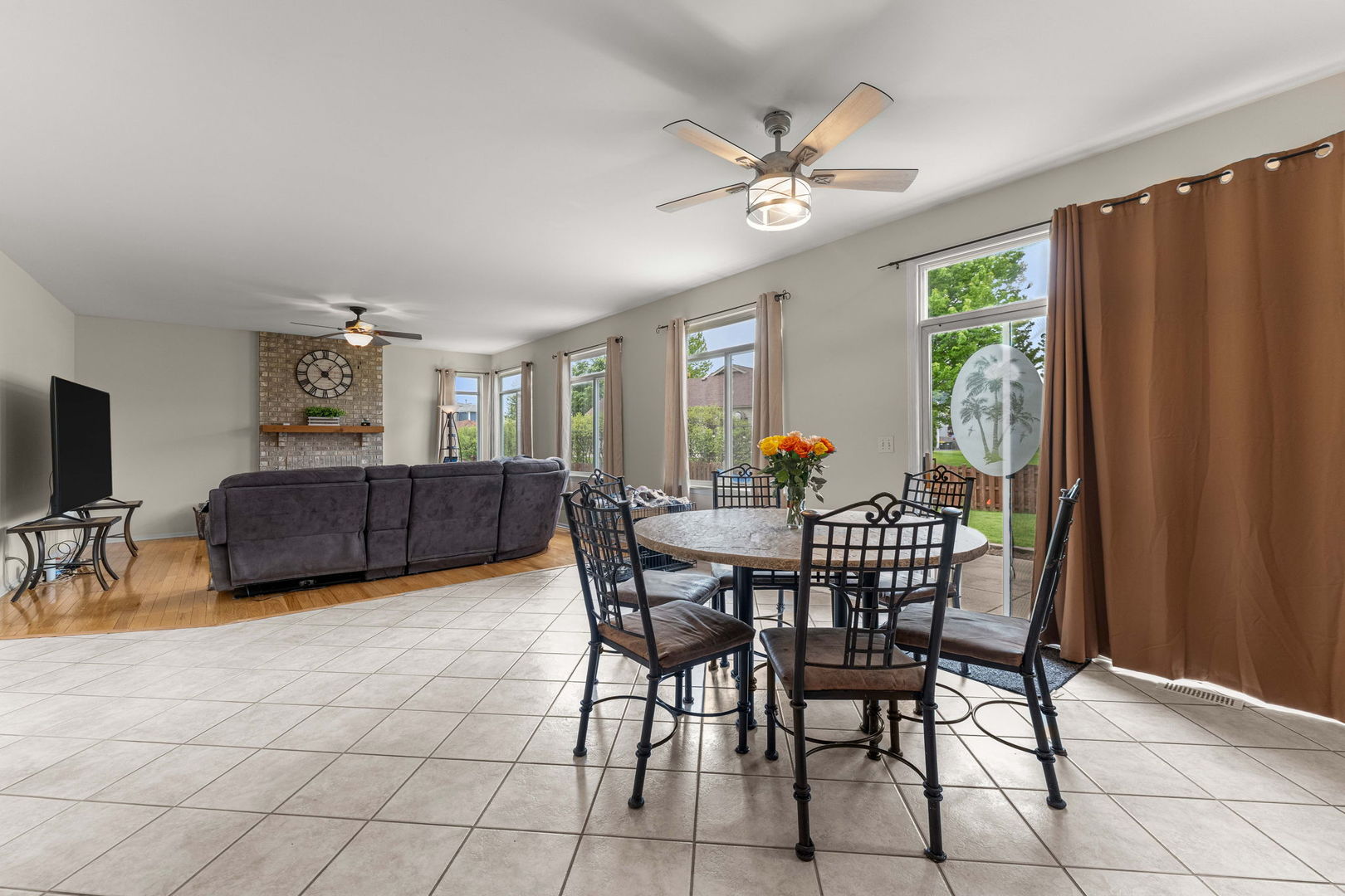 5370 Chancery Way Lake In The Hills IL 60156