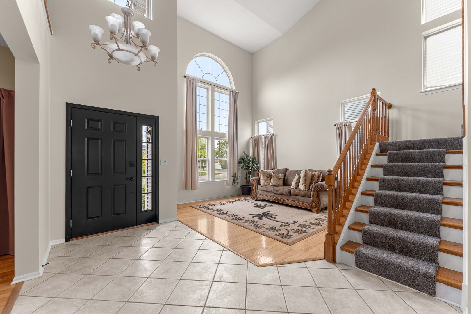 5370 Chancery Way Lake In The Hills IL 60156