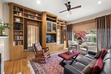 2705 North Bosworth Avenue Chicago IL 60614