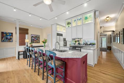 2705 North Bosworth Avenue Chicago IL 60614