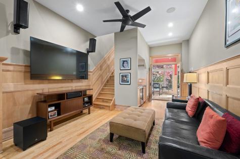 2705 North Bosworth Avenue Chicago IL 60614