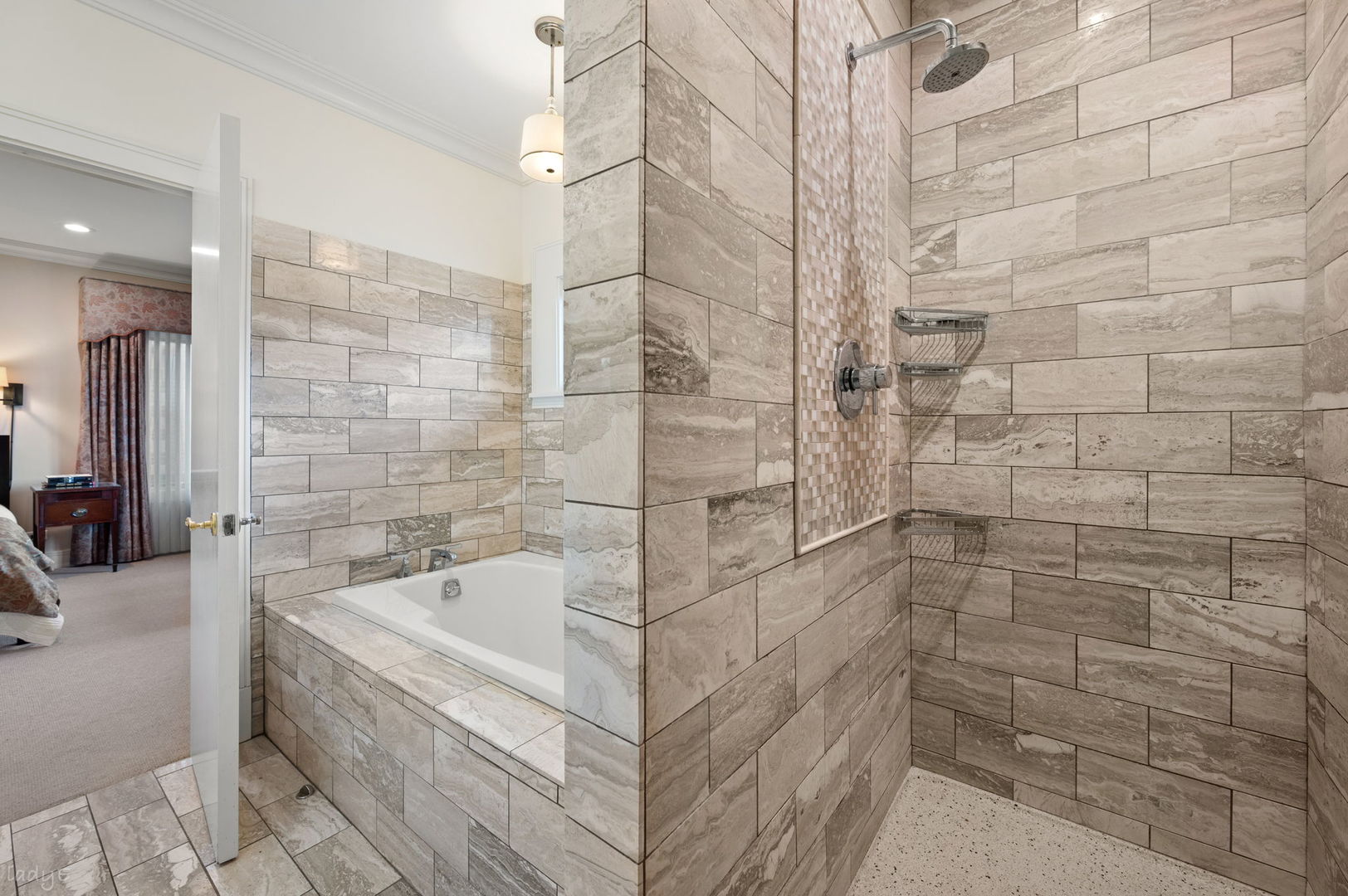 2705 North Bosworth Avenue Chicago IL 60614