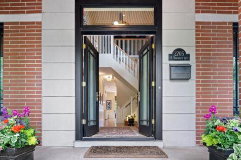 2705 North Bosworth Avenue Chicago IL 60614