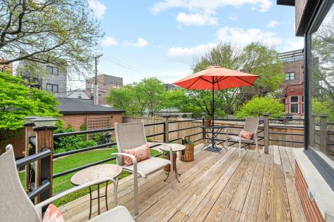 2705 North Bosworth Avenue Chicago IL 60614
