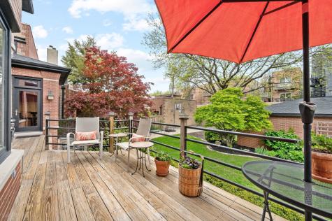2705 North Bosworth Avenue Chicago IL 60614