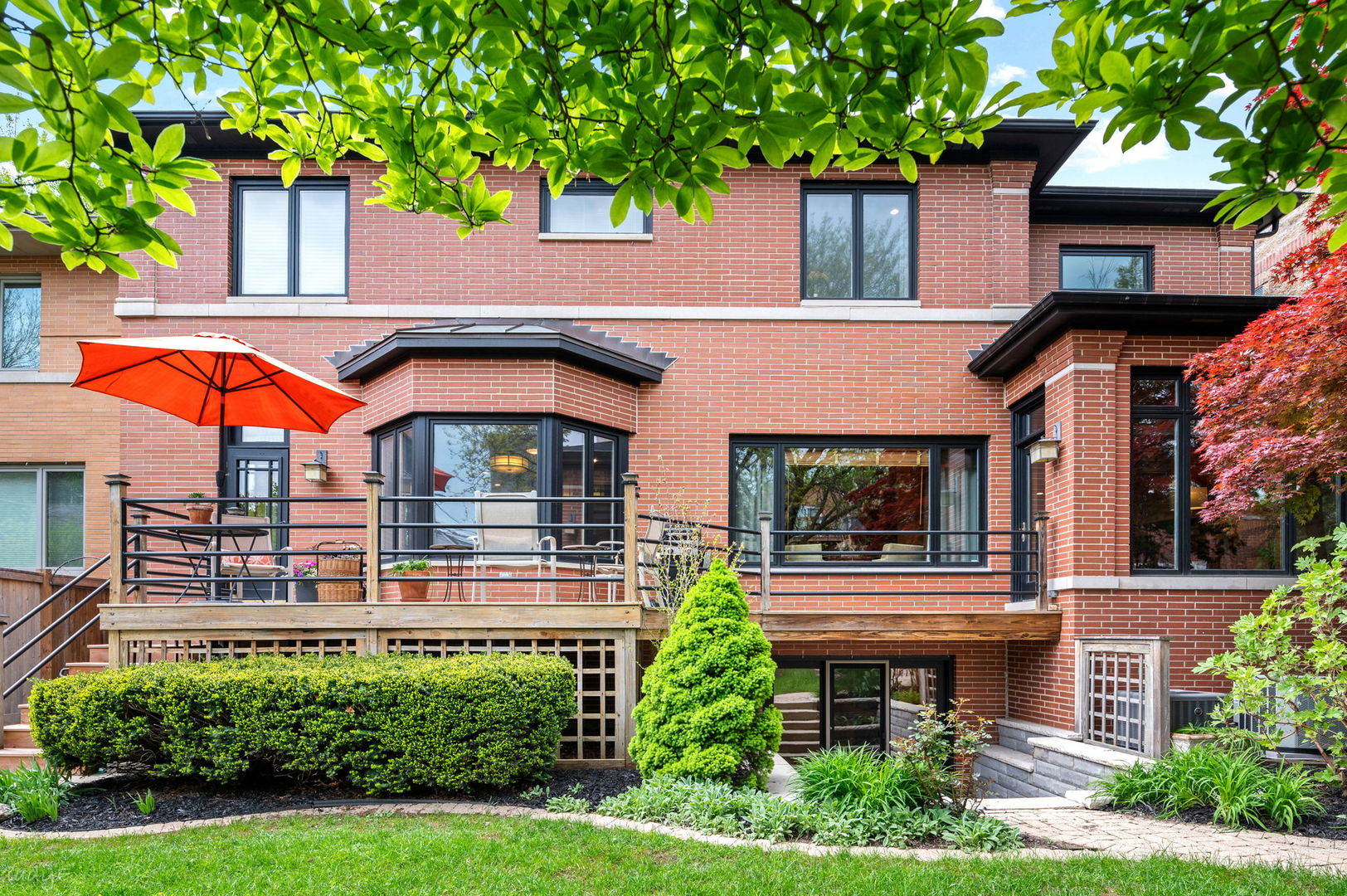 2705 North Bosworth Avenue Chicago IL 60614
