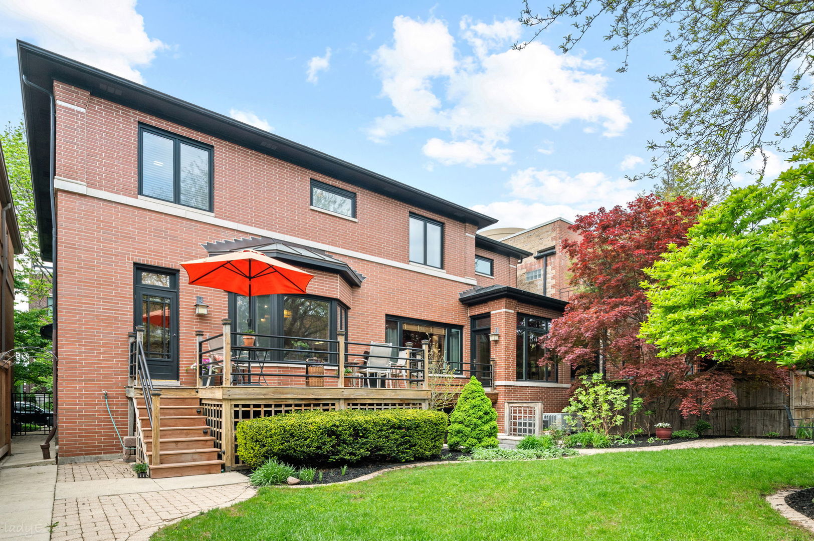 2705 North Bosworth Avenue Chicago IL 60614