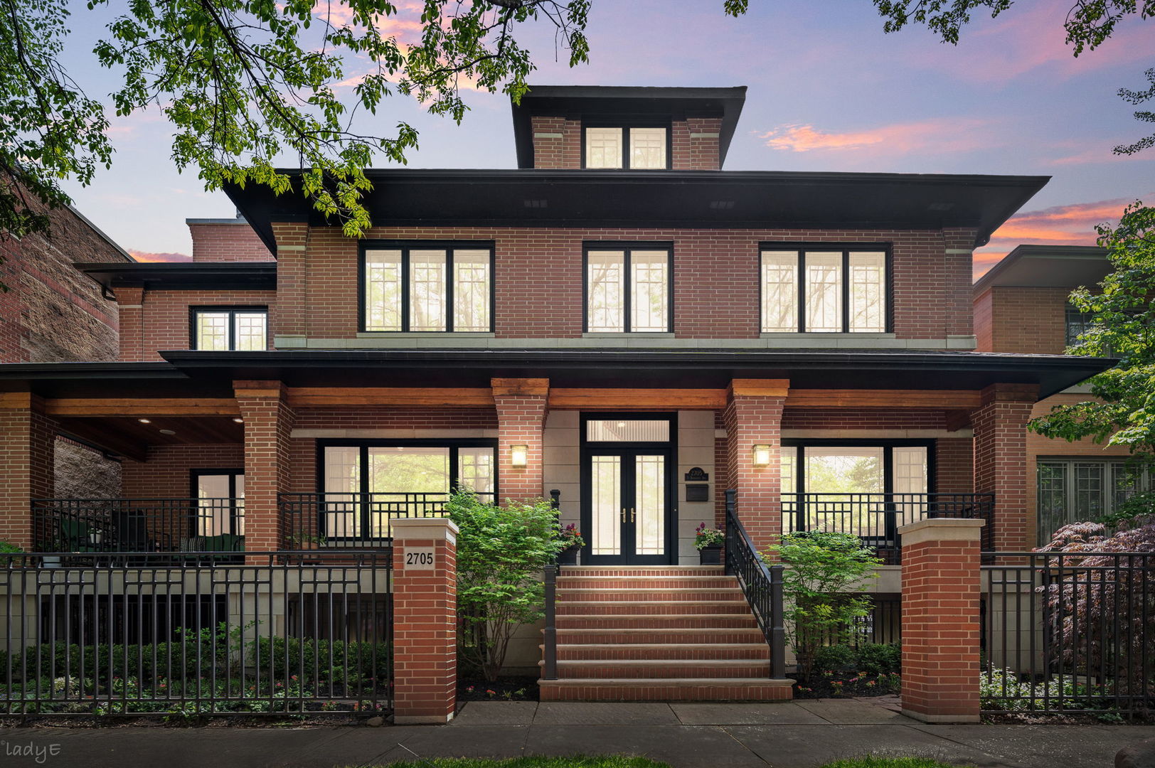 2705 North Bosworth Avenue Chicago IL 60614