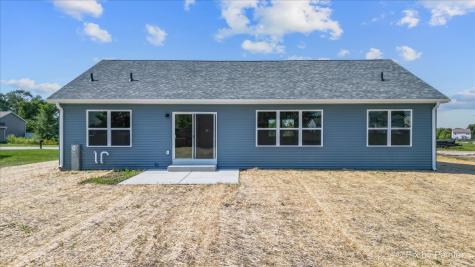 1512 6TH Street Harvard IL 60033