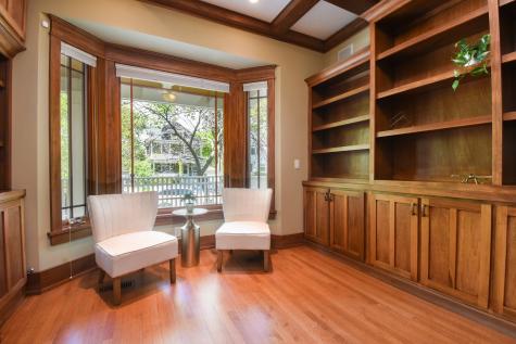 534 North Marion Street Oak Park IL 60302