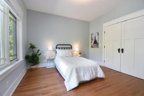 534 North Marion Street Oak Park IL 60302