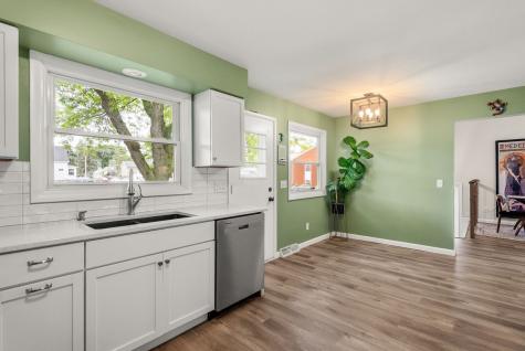 1435 26TH Avenue Moline IL 61265
