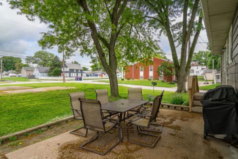 1435 26TH Avenue Moline IL 61265