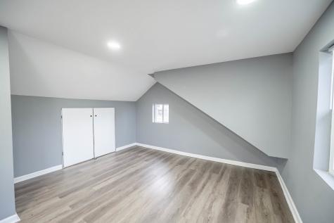 42425 North Park Lane E Antioch IL 60002