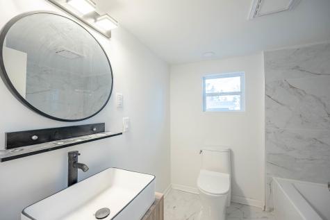 42425 North Park Lane E Antioch IL 60002