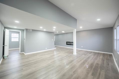 42425 North Park Lane E Antioch IL 60002