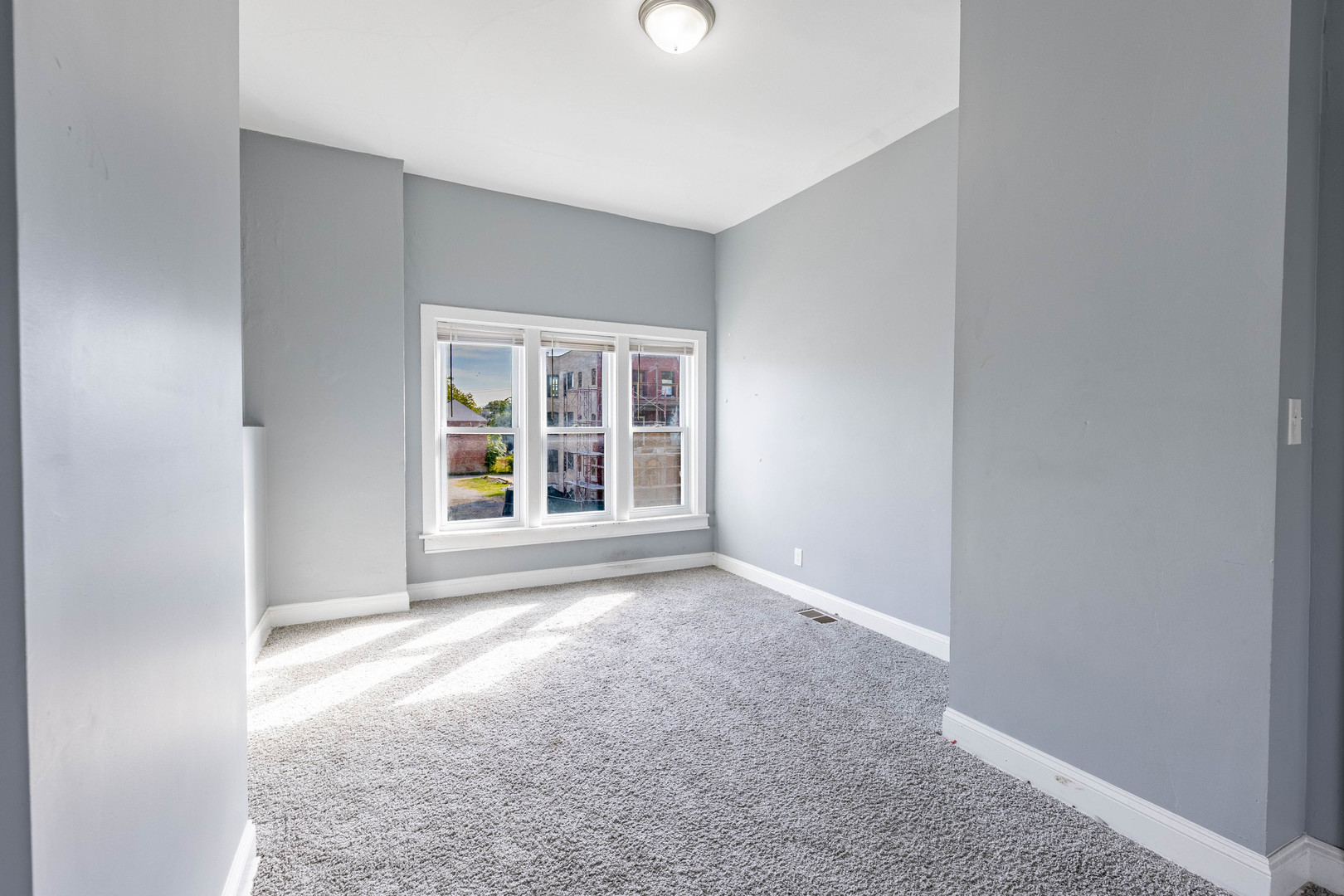 1908 South Sawyer Avenue Chicago IL 60623