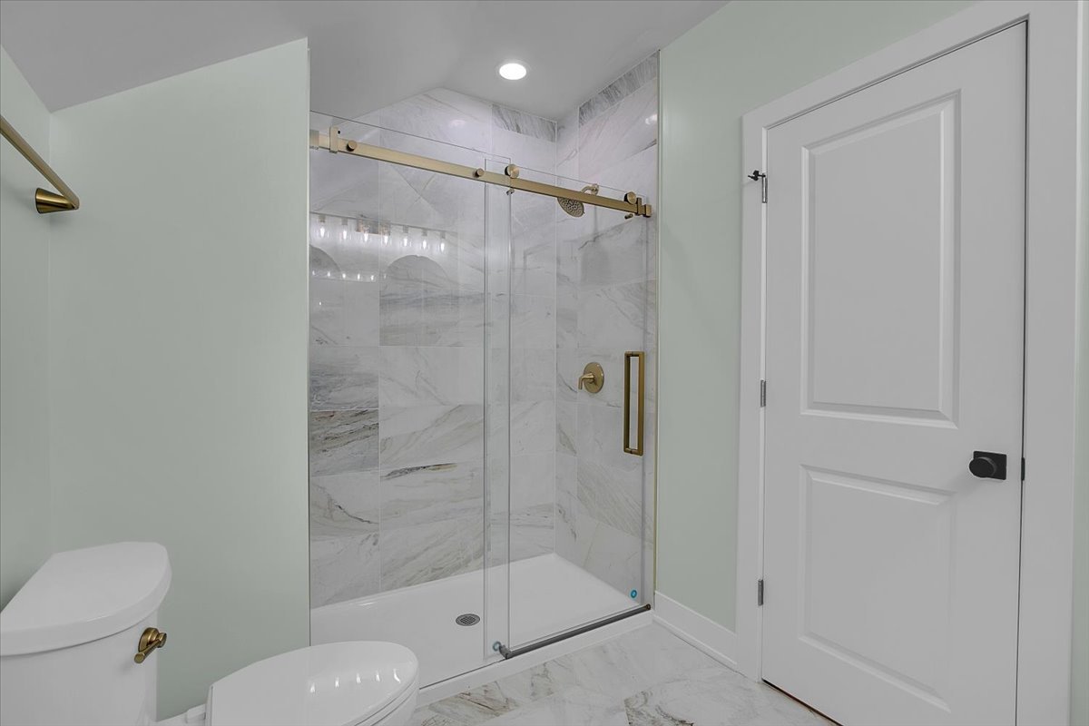 4036 West Warwick Avenue Chicago IL 60641