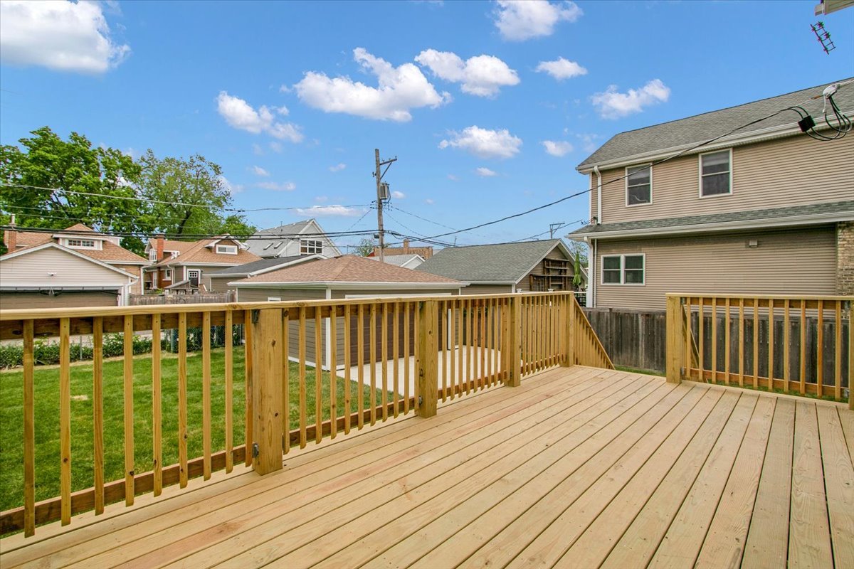 4036 West Warwick Avenue Chicago IL 60641