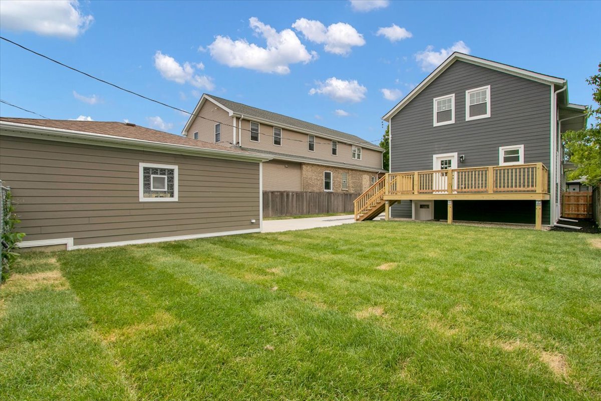 4036 West Warwick Avenue Chicago IL 60641