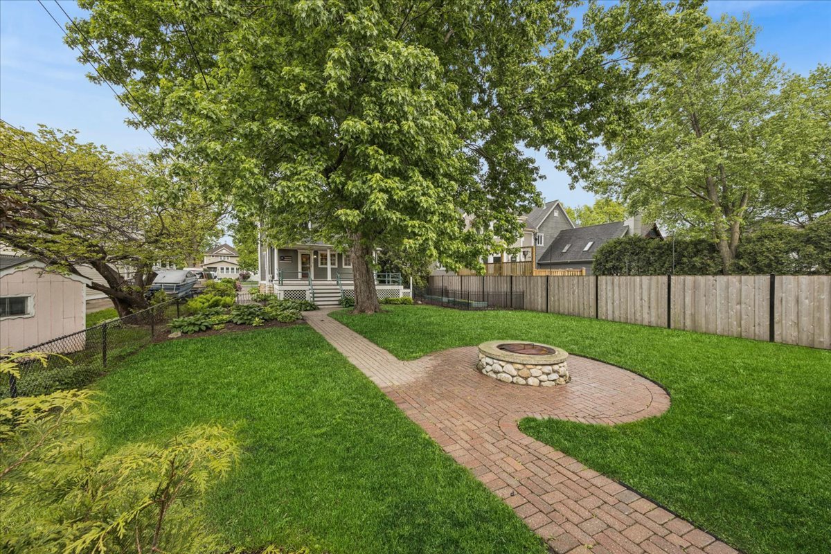 6046 North Nickerson Avenue Chicago IL 60631