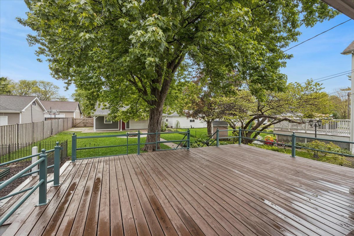 6046 North Nickerson Avenue Chicago IL 60631