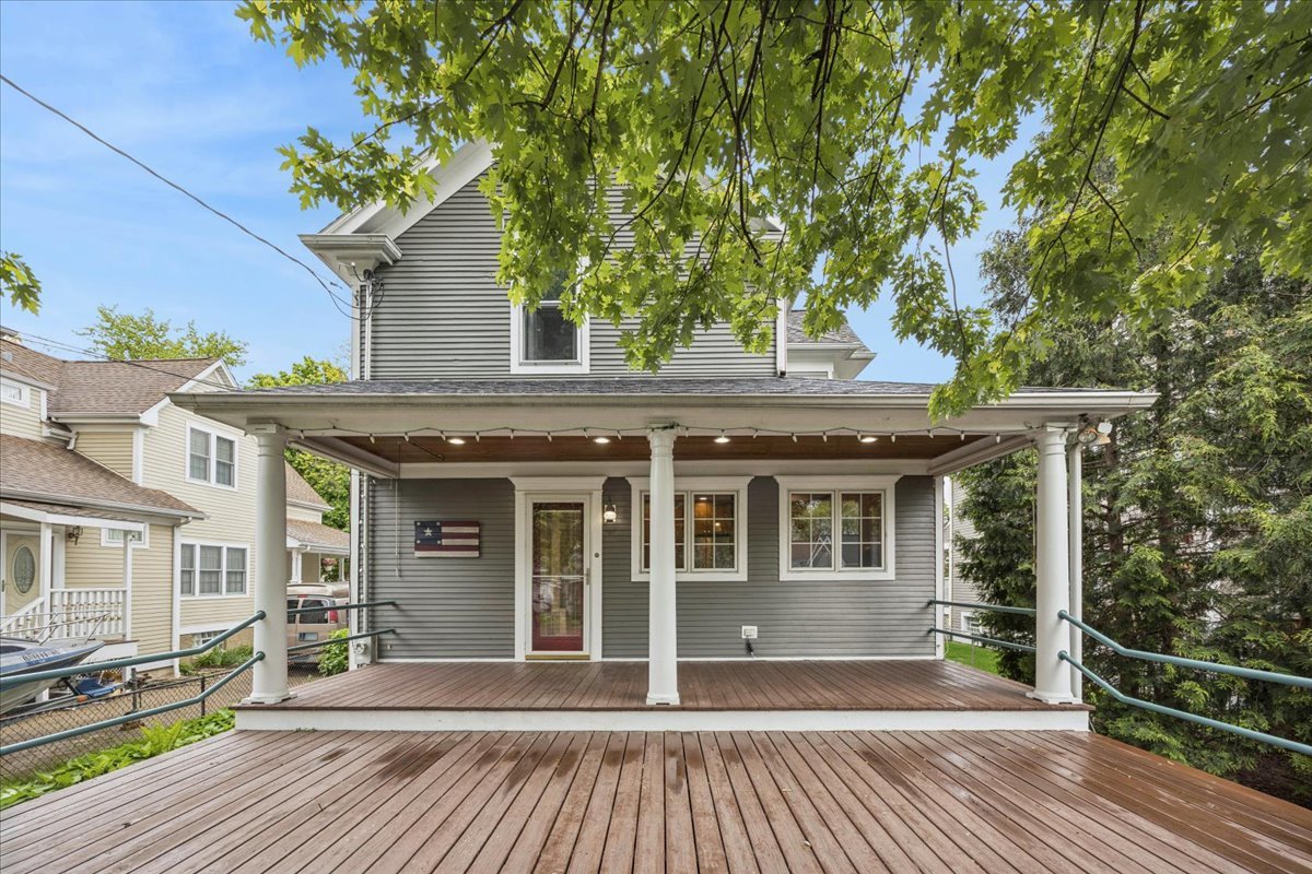 6046 North Nickerson Avenue Chicago IL 60631