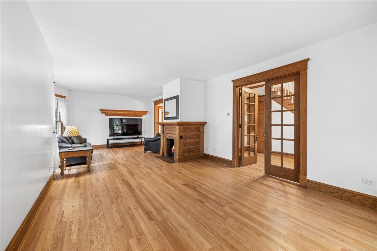 6046 North Nickerson Avenue Chicago IL 60631