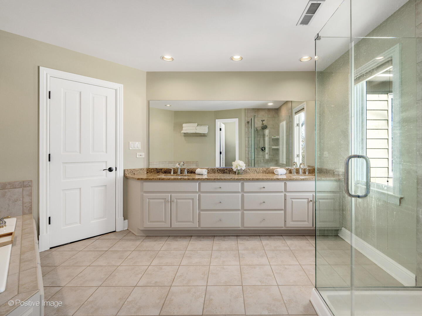 271 Woodstock Avenue Clarendon Hills IL 60514